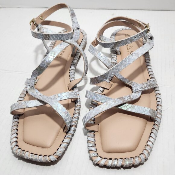 Donald Pliner Emilia Leather Gladiator Sandal - Picture 1 of 9